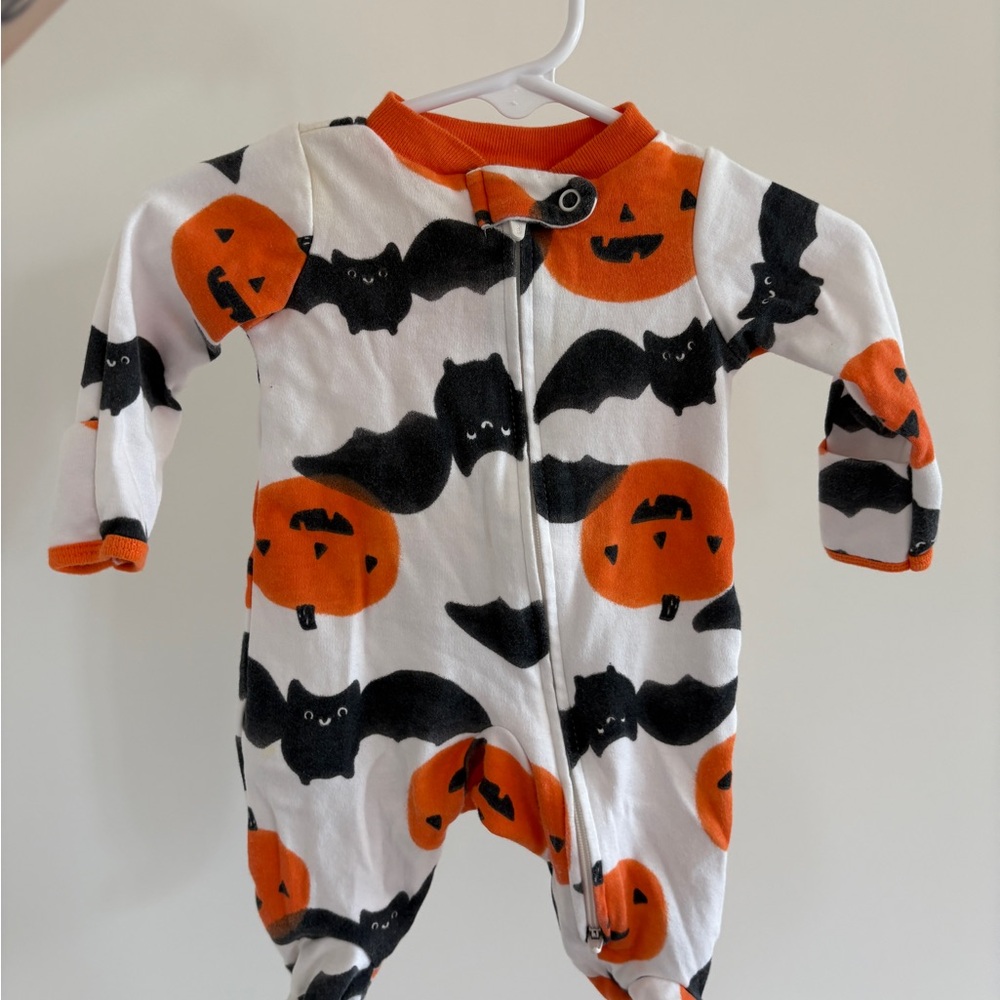 Carter's Pumpkins & Bats Footie Halloween Onesie